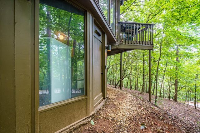 208 Treetopper Circle, Jasper, GA 30143