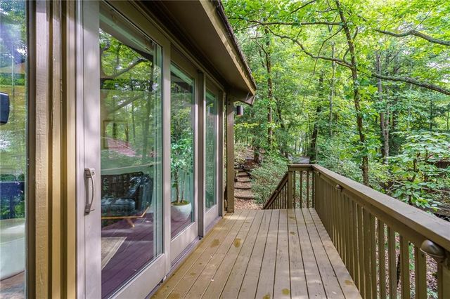 208 Treetopper Circle, Jasper, GA 30143
