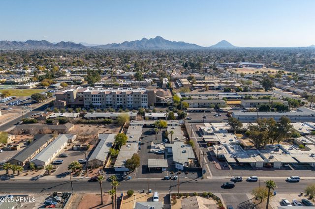 7537 N 21st Avenue, Phoenix, AZ 85021