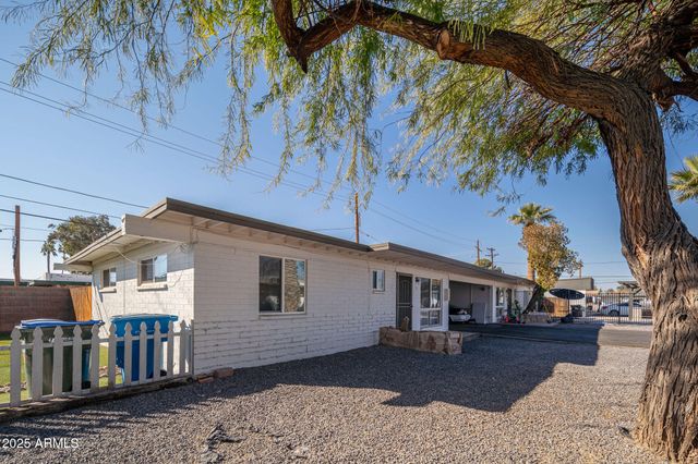 7537 N 21st Avenue, Phoenix, AZ 85021