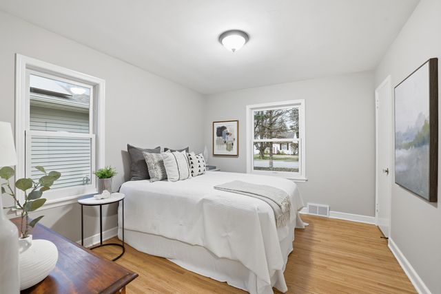 7208 Knox Avenue S, Richfield, MN 55423