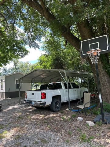 1318 N Banty Road, Bennington, OK 74723