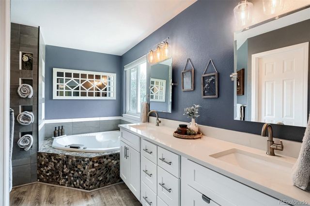5941 Panther Hollow, Lone Tree, CO 80124