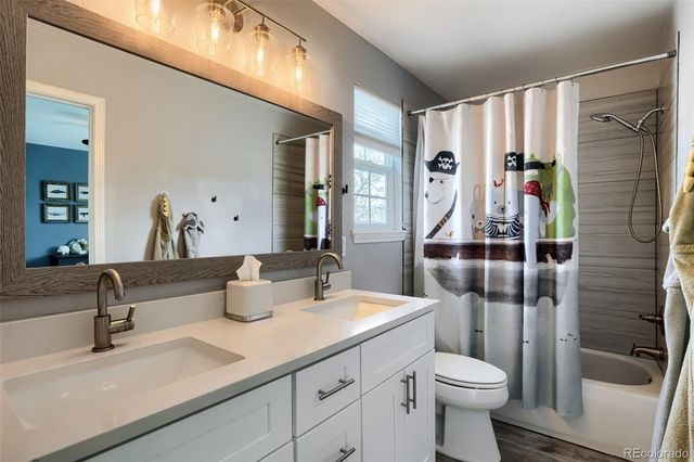 5941 Panther Hollow, Lone Tree, CO 80124
