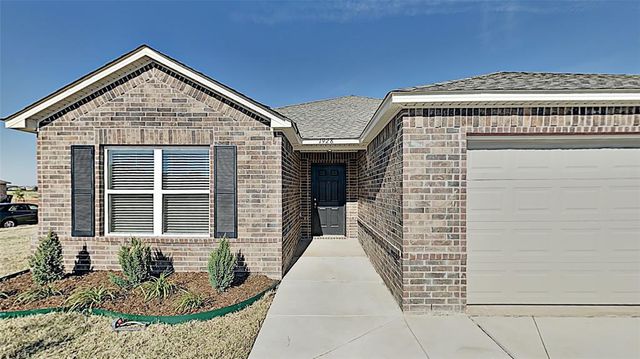 1928 Hannah Lane, Yukon, OK 73099