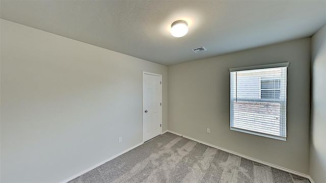 1928 Hannah Lane, Yukon, OK 73099