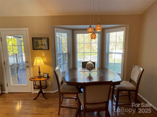 4040 Hereford Lane, Dallas, NC 28034