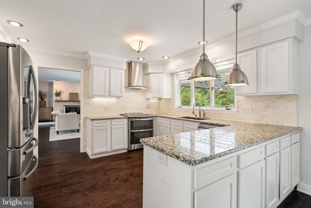 4710 ANGUS DR, Gainesville, VA 20155