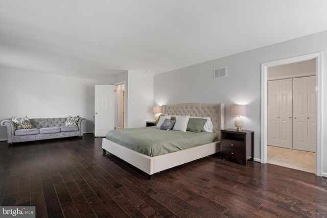 4710 ANGUS DR, Gainesville, VA 20155