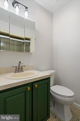 4710 ANGUS DR, Gainesville, VA 20155