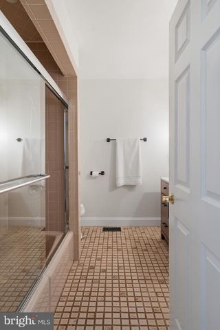 4710 ANGUS DR, Gainesville, VA 20155