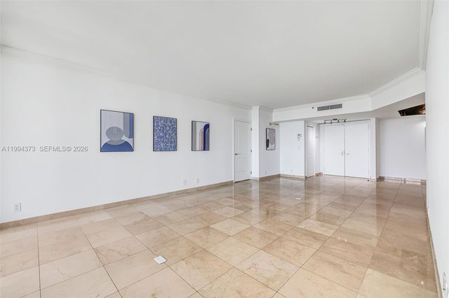 20281 E Country Club Dr 1412, Aventura, FL 33180