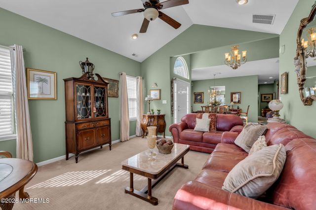 14 Tuscany Circle, Manchester, NJ 08759