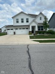 1269 Bristol Place, Avon, IN 46123