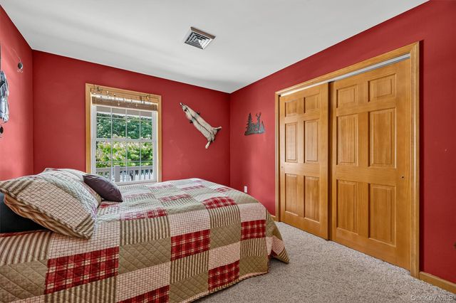 21 McGill Road, Monroe, NY 10950