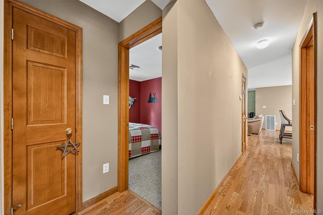 21 McGill Road, Monroe, NY 10950