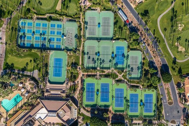 76391 Sweet Pea Way, Palm Desert, CA 92211