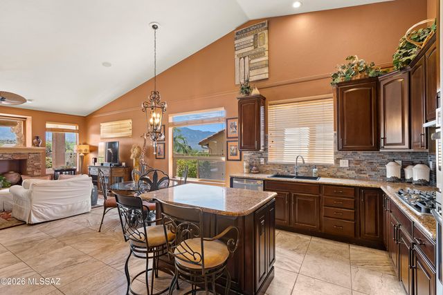 38393 S Granite Crest Drive, Saddlebrooke, AZ 85739