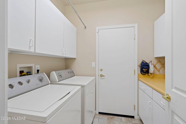 38393 S Granite Crest Drive, Saddlebrooke, AZ 85739