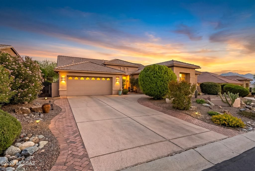 38393 S Granite Crest Drive, Saddlebrooke, AZ 85739