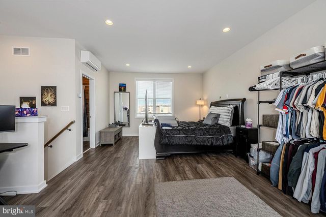 4653 CHARGER PL, Chantilly, VA 20151