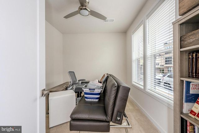 4653 CHARGER PL, Chantilly, VA 20151