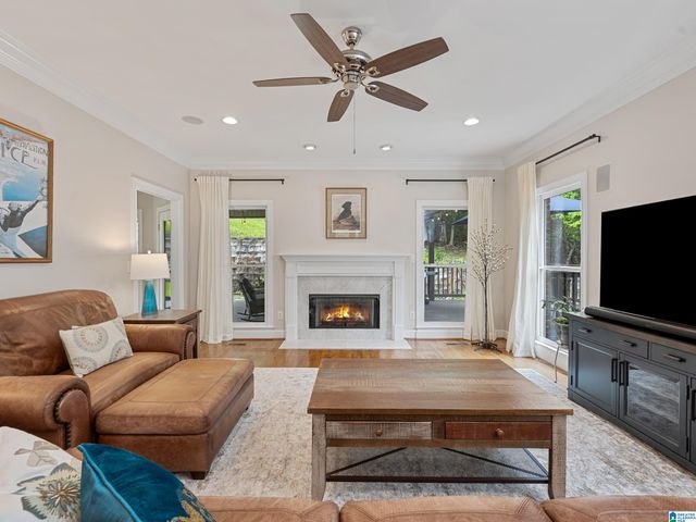 112 KINGSLEY COURT, Alabaster, AL 35007