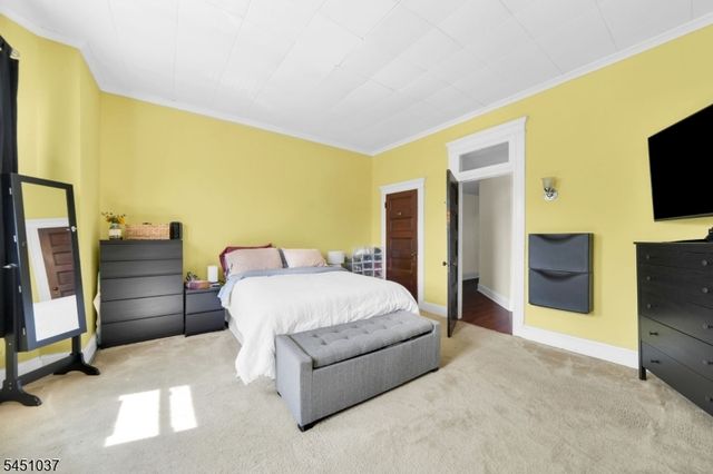 1376 Bryant St, Rahway City, NJ 07065