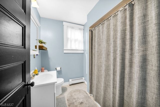 1376 Bryant St, Rahway City, NJ 07065