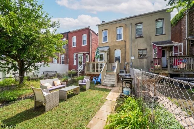 1376 Bryant St, Rahway City, NJ 07065