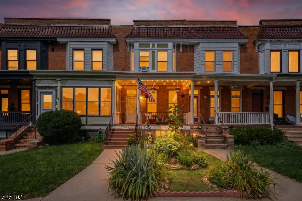 1376 Bryant St, Rahway City, NJ 07065