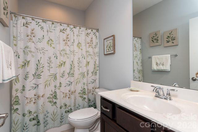 17718 Morehampton Avenue, Cornelius, NC 28031