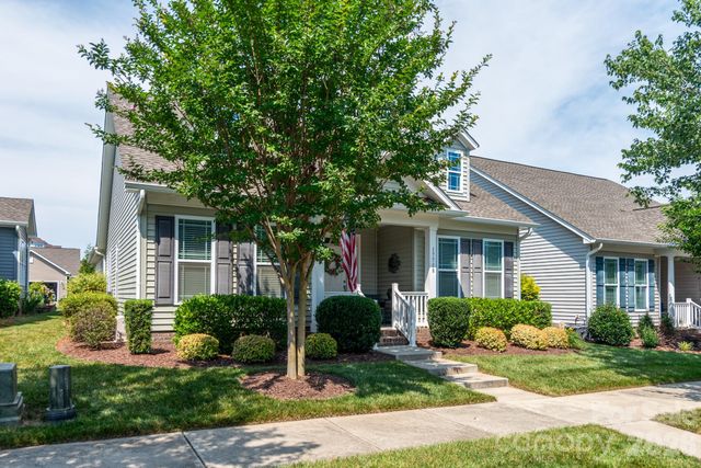 17718 Morehampton Avenue, Cornelius, NC 28031
