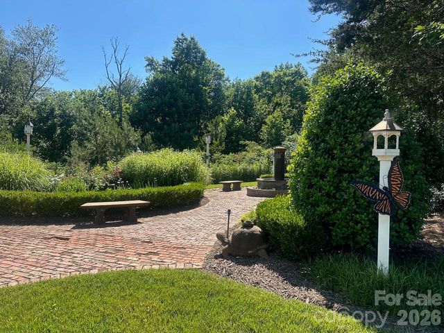 17718 Morehampton Avenue, Cornelius, NC 28031