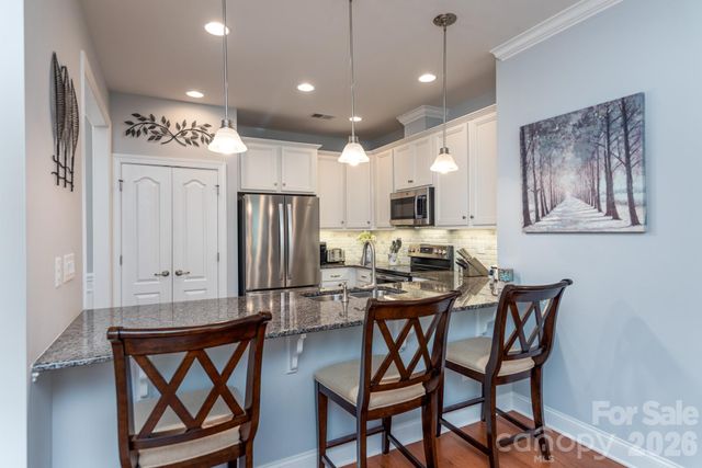 17718 Morehampton Avenue, Cornelius, NC 28031