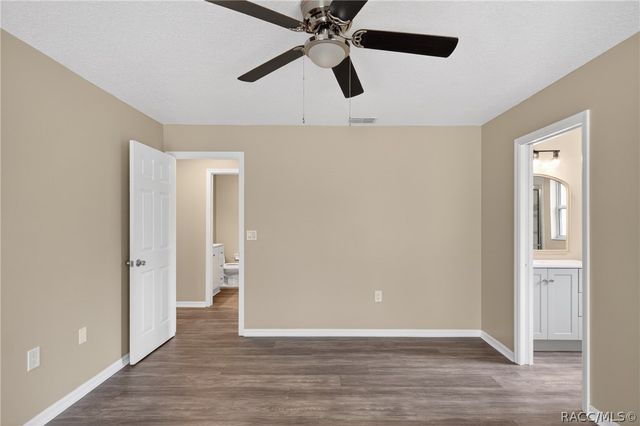 799 W Wycliffe Lane, Citrus Springs, FL 34434