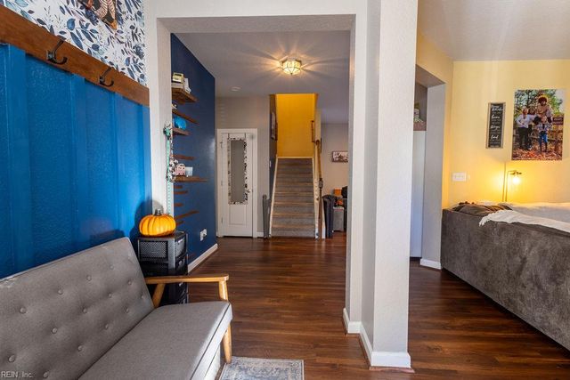 5436 Ann Arbor LN, Virginia Beach, VA 23464