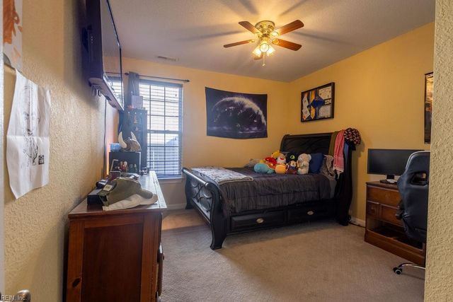 5436 Ann Arbor LN, Virginia Beach, VA 23464