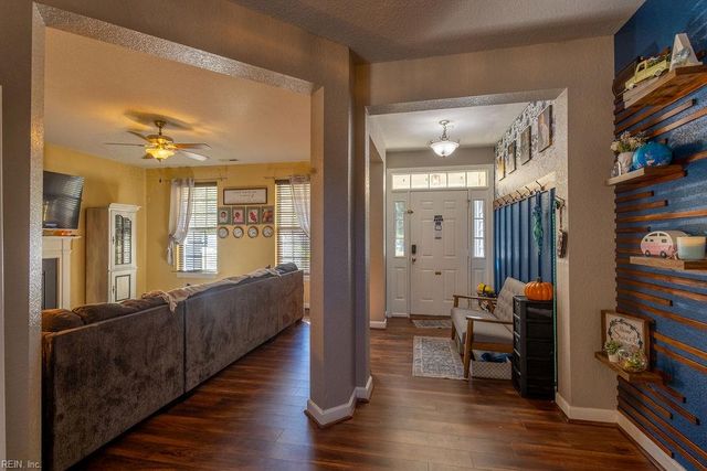 5436 Ann Arbor LN, Virginia Beach, VA 23464