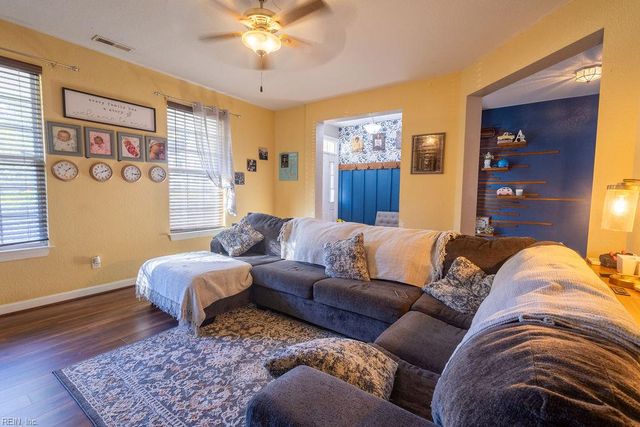 5436 Ann Arbor LN, Virginia Beach, VA 23464