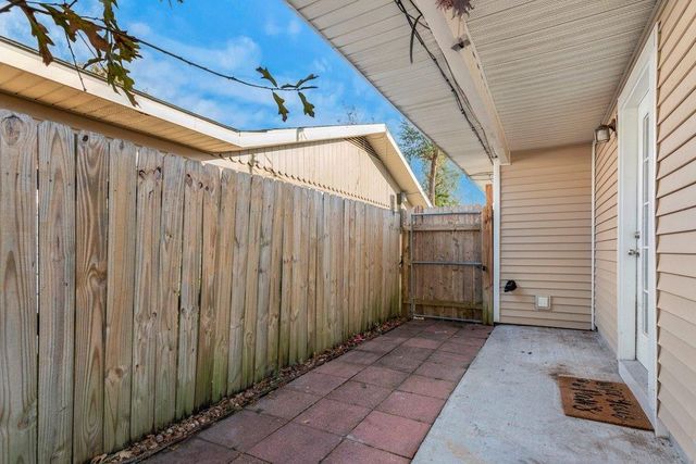 606 W Lagrange Street, Lake Charles, LA 70605