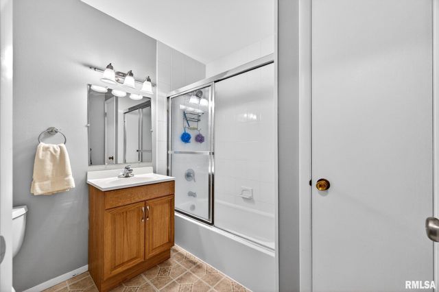 4211 N PATRICIA Court, Peoria, IL 61614