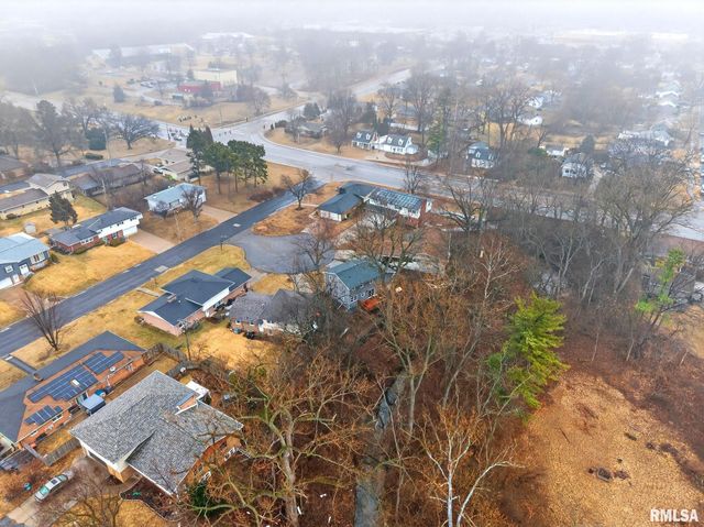 4211 N PATRICIA Court, Peoria, IL 61614