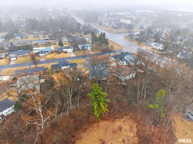 4211 N PATRICIA Court, Peoria, IL 61614