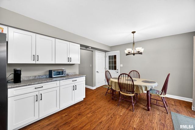 4211 N PATRICIA Court, Peoria, IL 61614