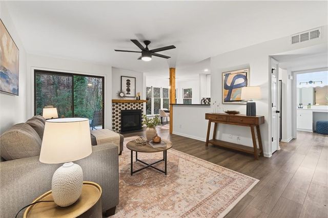 710 Garden Court, Atlanta, GA 30328