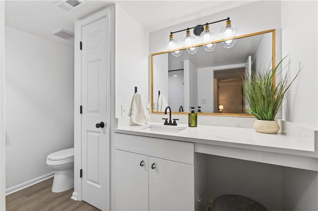 710 Garden Court, Atlanta, GA 30328