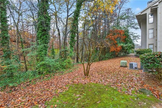 710 Garden Court, Atlanta, GA 30328