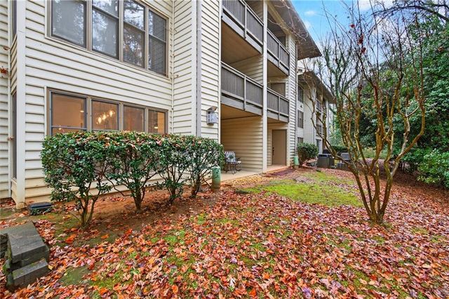 710 Garden Court, Atlanta, GA 30328