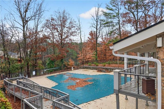 710 Garden Court, Atlanta, GA 30328